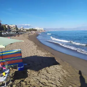 carihuela-sea-views.hotelsinnerja.org/